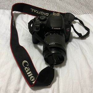 Great condition Canon EOS Rebel t5i Camera